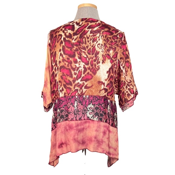 Sterling Styles Women’s Animal Tribal Print Tunic Button Front Top 1X - Picture 4 of 16